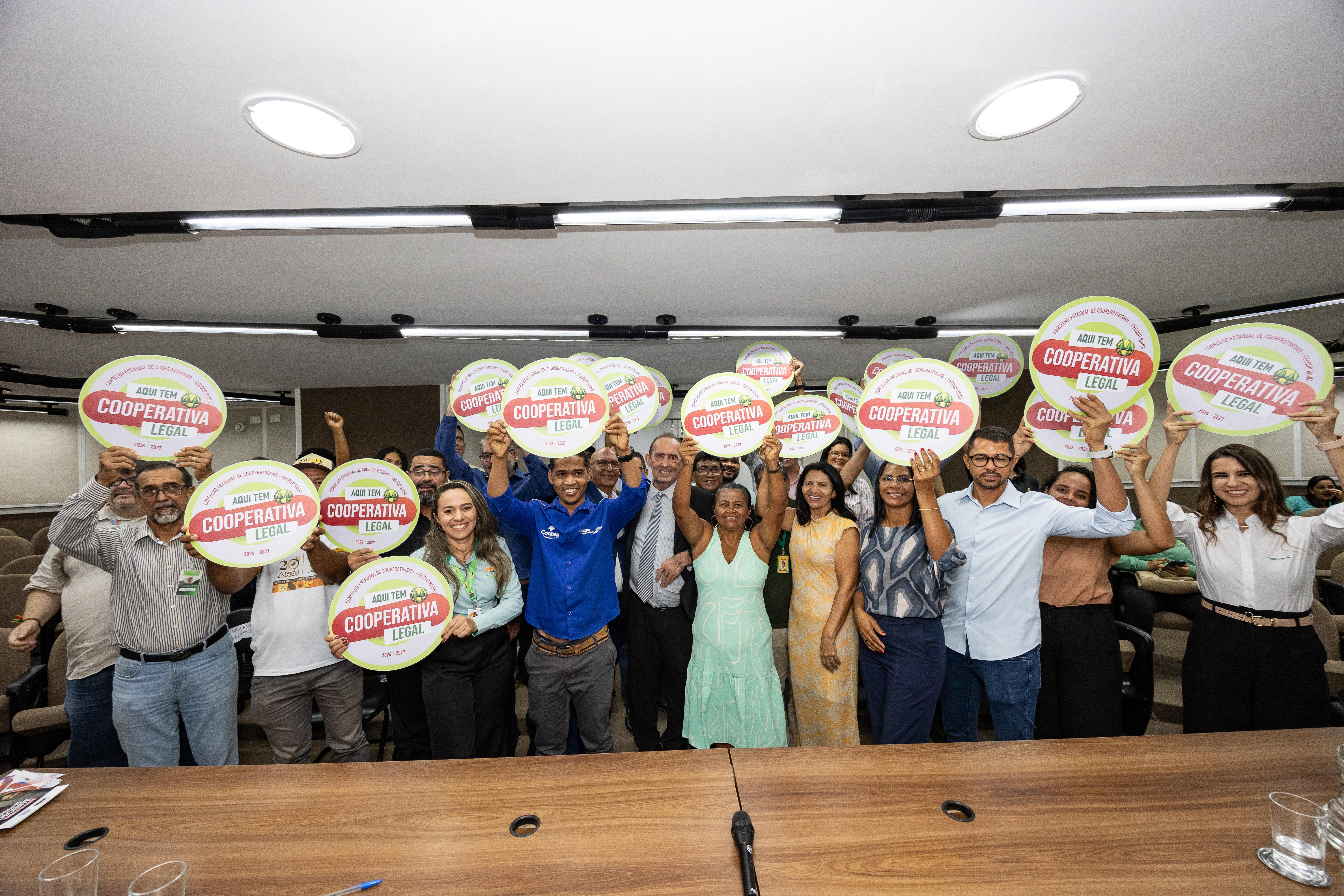 IMAGEM Entrega Selo Cooperativa Legal 2 compressed