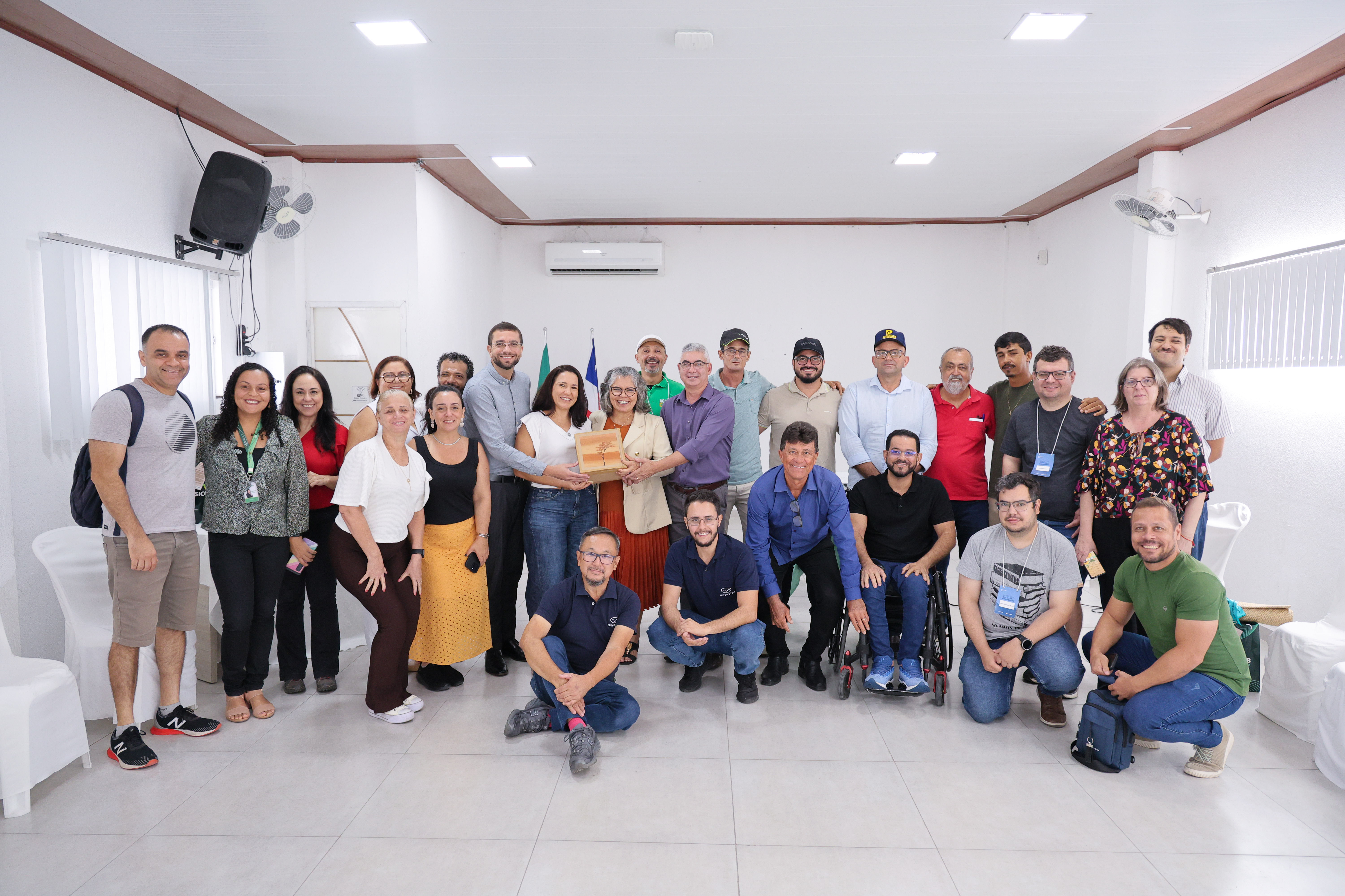 Imprensa conhece experiências que revelam a força do coop nordestino